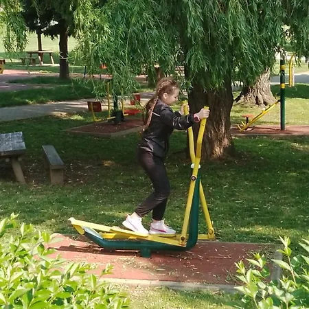 Tiffany Lux&spa Vila Hotel *